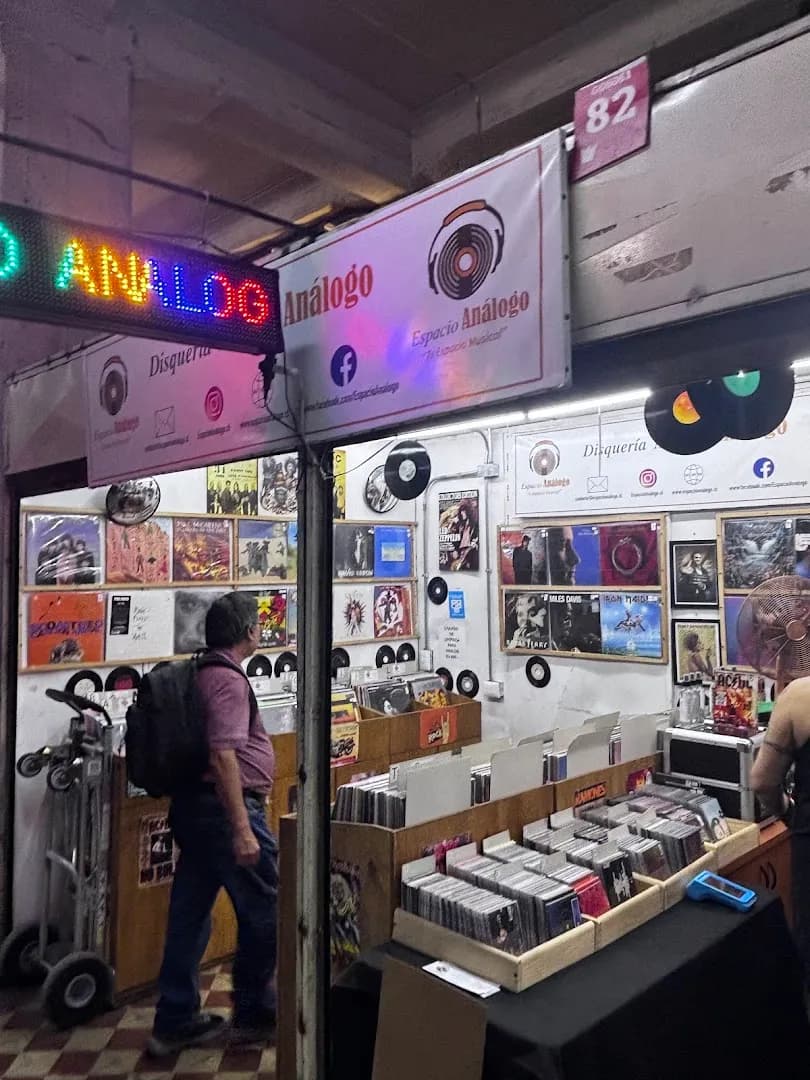 Disquería Espacio Análogo